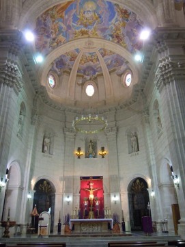 Interior del templo.